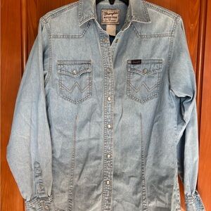 Wrangler Classic Light Blue Denim Shirt
